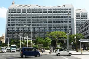 ワクチン、結婚式場で大規模接種を検討　沖縄県、うるまと糸満で